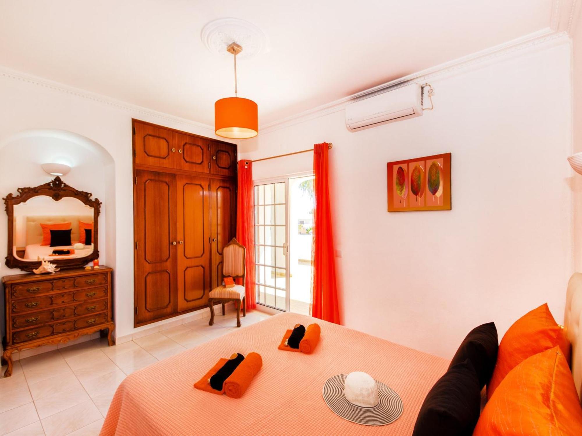 Charming Villa In Albufeira With Private Pool ภายนอก รูปภาพ