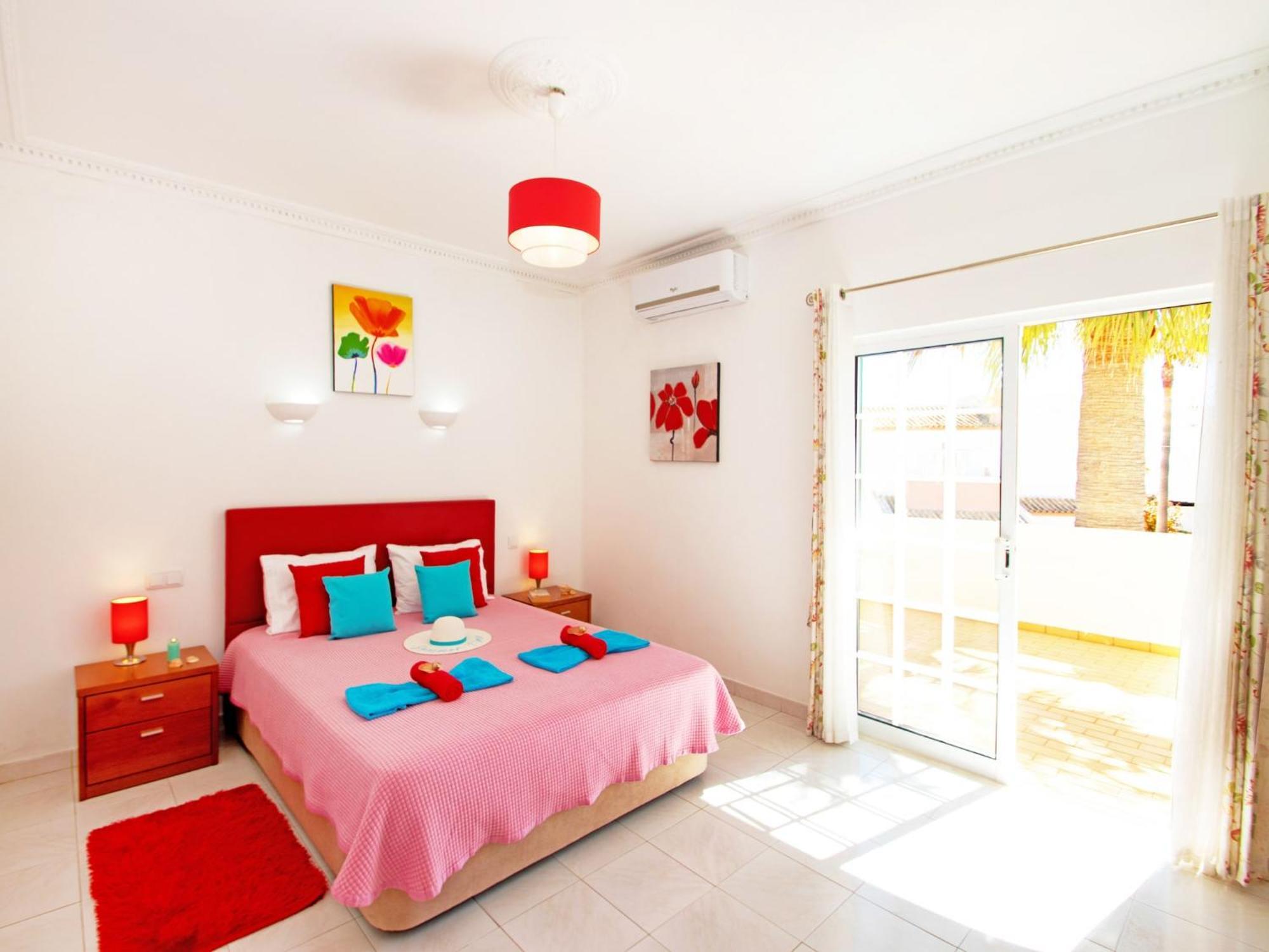 Charming Villa In Albufeira With Private Pool ภายนอก รูปภาพ